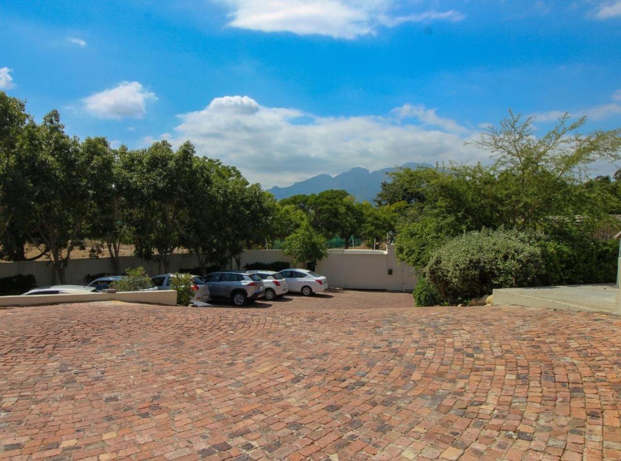4 Piet Retief Hotel Stellenbosch Exterior photo